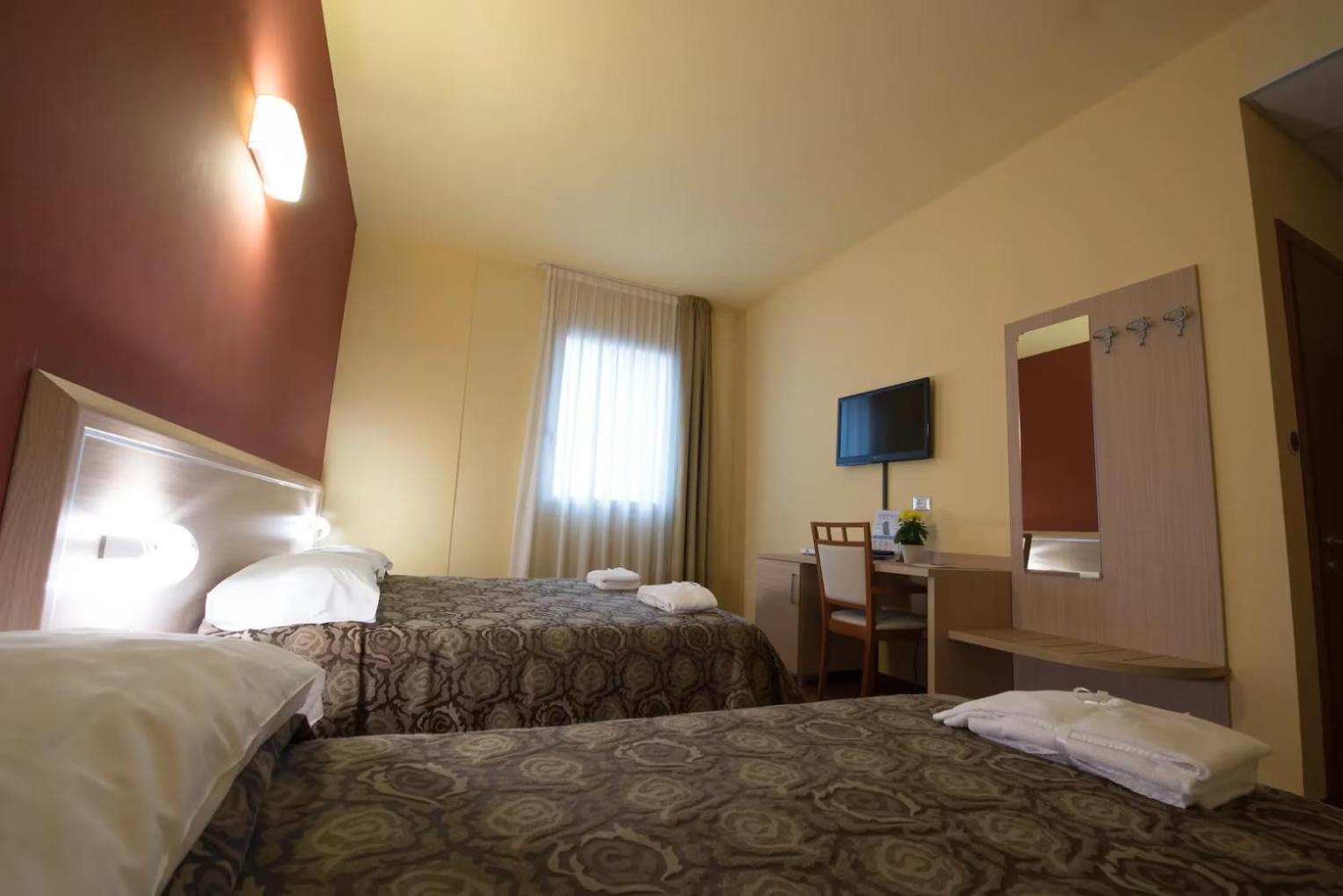 Formula Int. & Puravita Hotel 4*