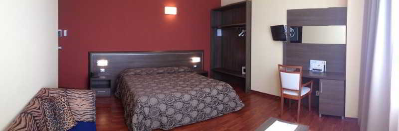 Hotel Formula Int. & Puravita Rosolina
