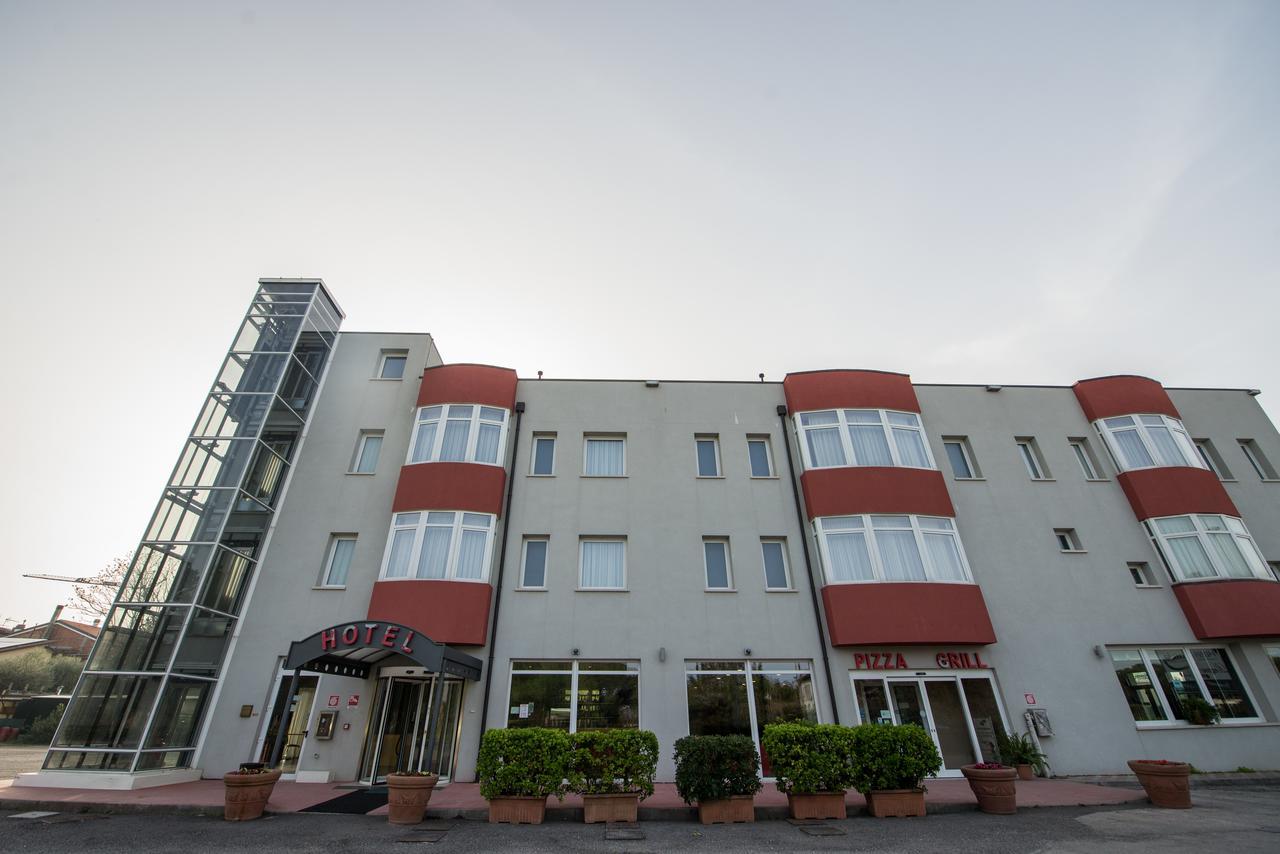 Hotel Formula Int. & Puravita 4*